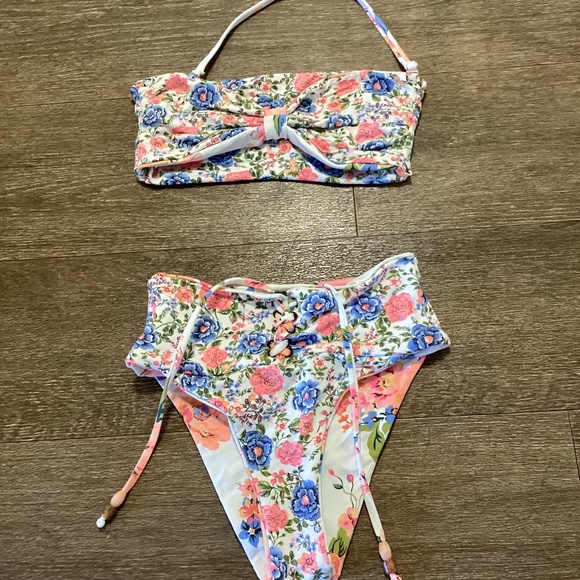 Maaji reversible floral bikini - Picture 4 of 4
